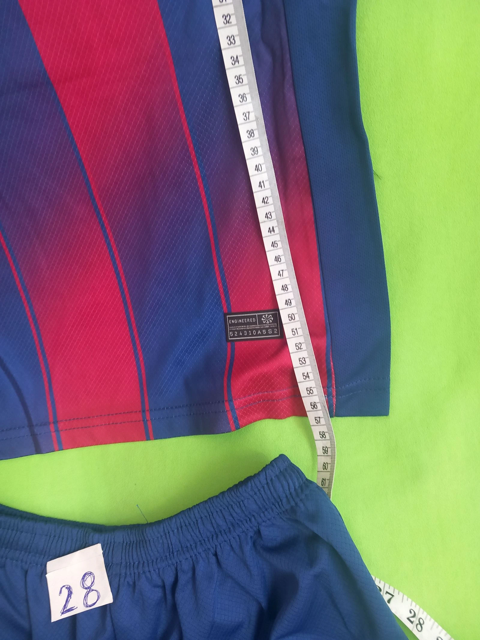 Conjunto fútbol Raphinha, talla 28 (12-13 años), 140 cm aprox  – photo 5